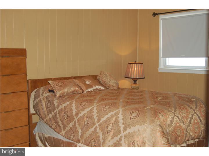 1006 Surrey Road Philadelphia, PA 19115 - Photo 15 of 21 Master Bedroom