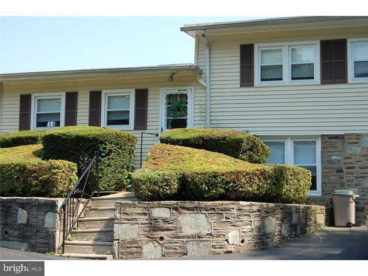 1006 Surrey Road Philadelphia, PA 19115 - Photo 19 of 21 View in Back