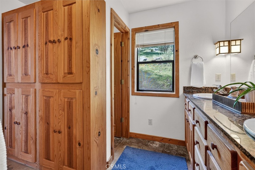 5851 Mt Bullion Ridge Road Mariposa, CA 95338 - Photo 22 of 58
