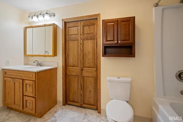 $398,900 | 9183 County Rd West 00 N South, Kokomo, IN 46901