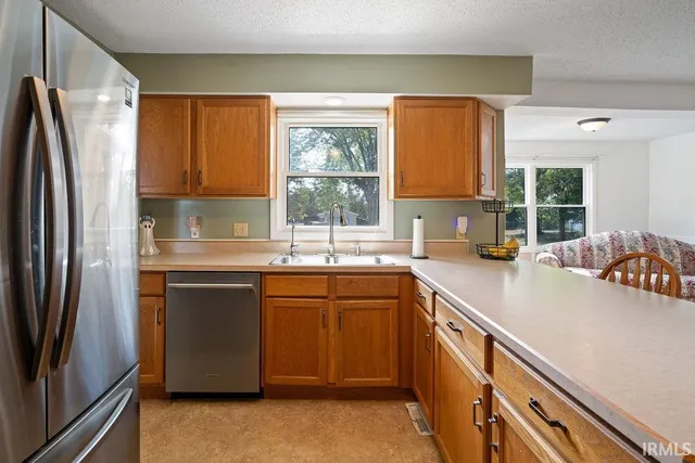 $398,900 | 9183 County Rd West 00 N South, Kokomo, IN 46901