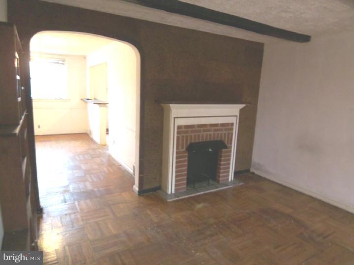 48 Concord Road Darby, PA 19023 - Photo 7 of 25 Living Room