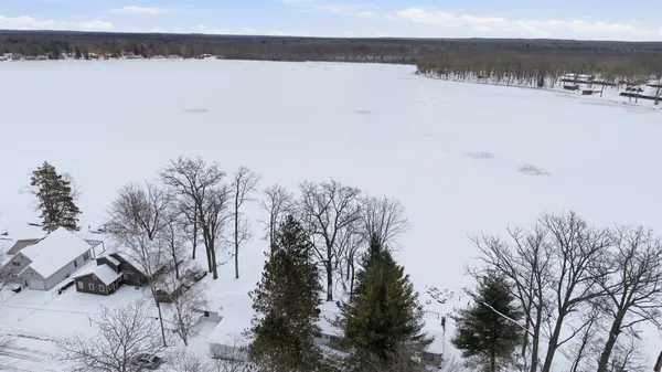 $300,000 | 1132 Woodland Drive, White Cloud, MI 49349