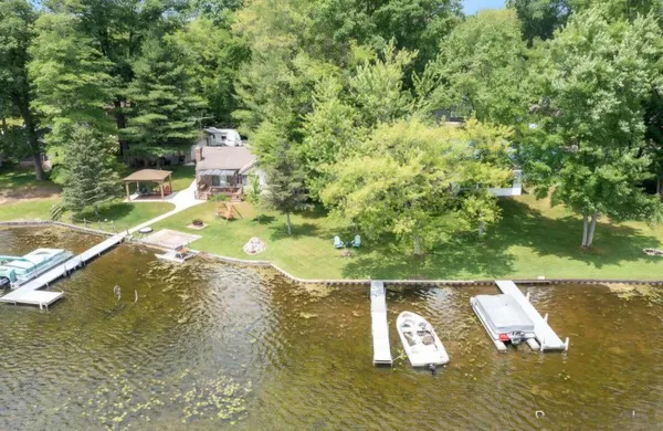 $300,000 | 1132 Woodland Drive, White Cloud, MI 49349