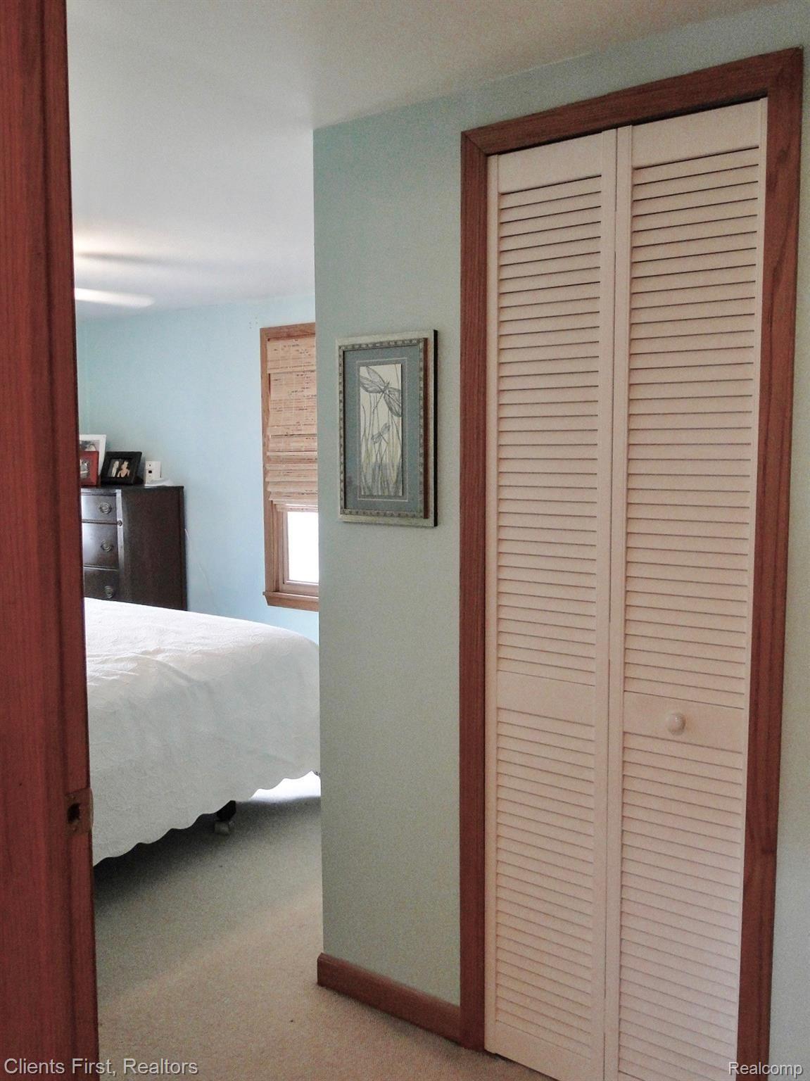 2146 Hampton Road White Lake, MI 48386 - Photo 42 of 59 DSC06204.jpg