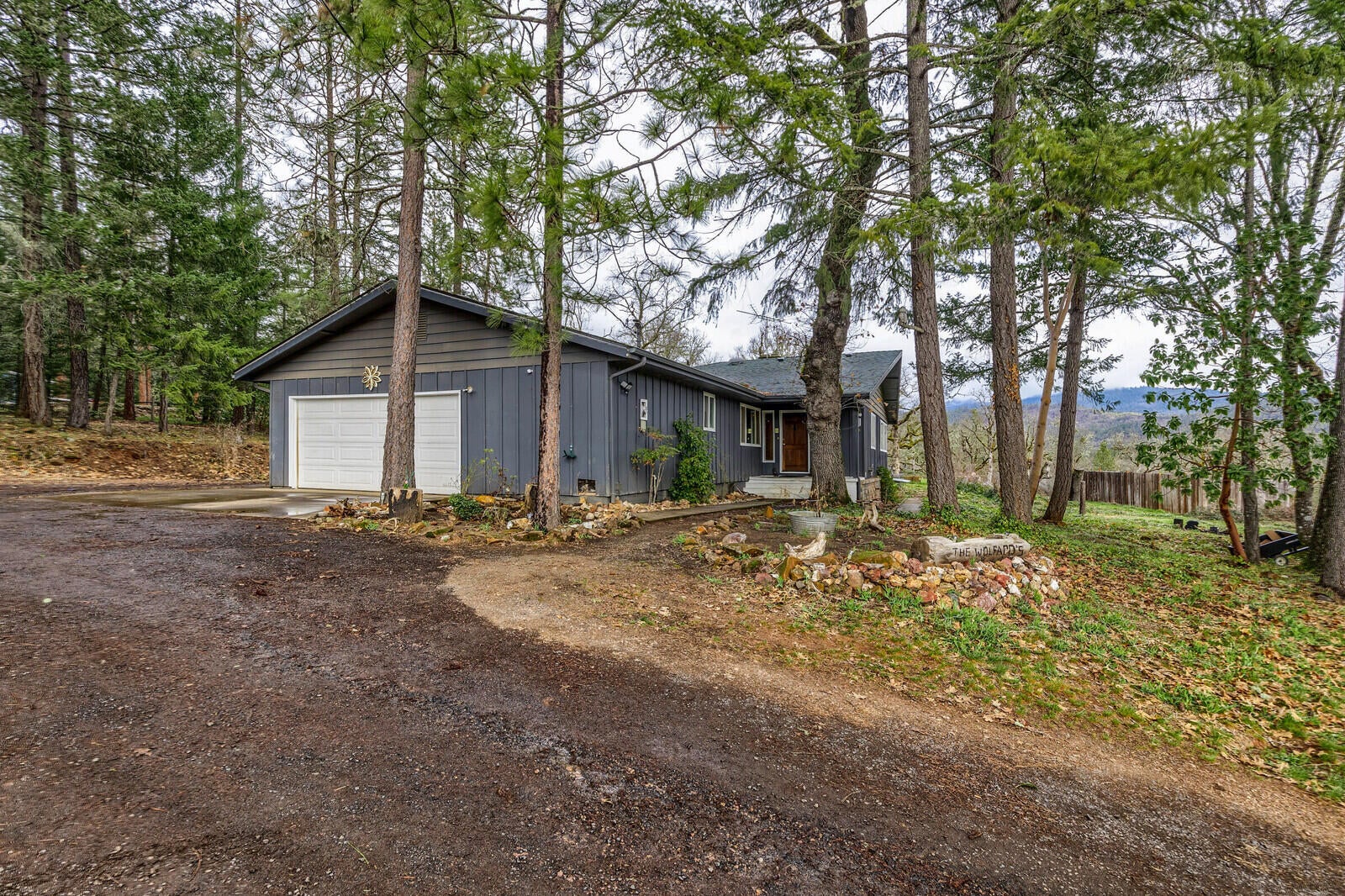 1134 Ragsdale Road Trail, OR 97541 - Photo 3 of 46 03_RR_3_mls