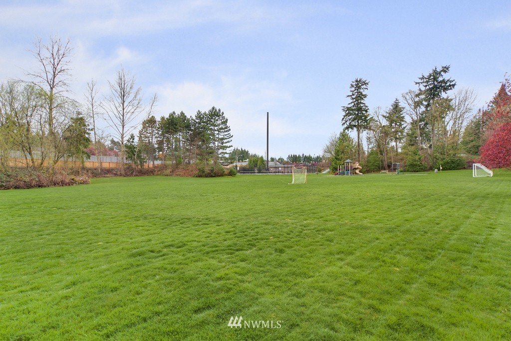 8485 Hunts Point Lane Hunts Point, WA 98004 - Photo 21 of 21