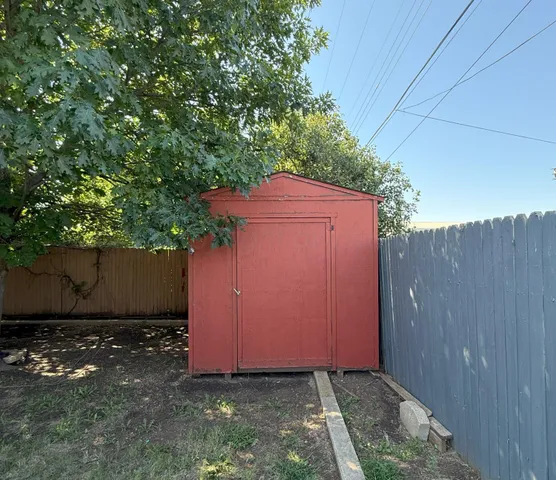 $139,999 | 2613 Comanche Trail, Pampa, TX 79065