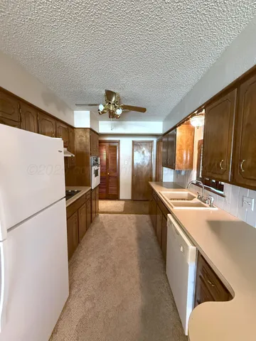 $139,999 | 2613 Comanche Trail, Pampa, TX 79065