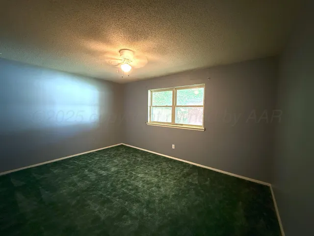 $139,999 | 2613 Comanche Trail, Pampa, TX 79065