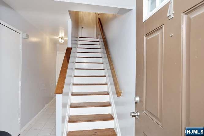290 Hamilton Place, Unit 4 Hackensack, NJ 07601 - Photo 4 of 50