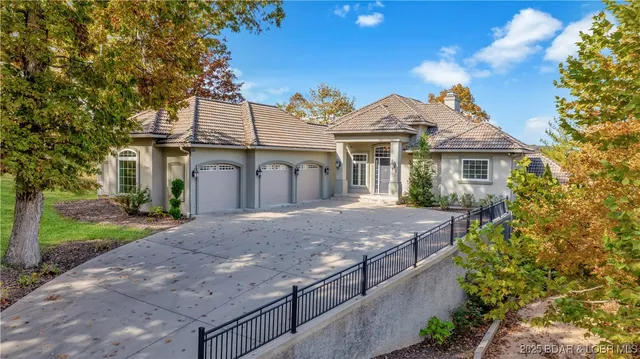 $1,600,000 | 207 Buck Deer Lane, Camdenton, MO 65020