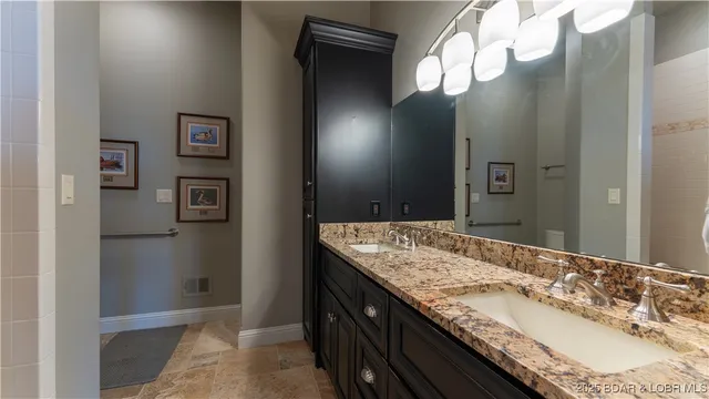 $1,600,000 | 207 Buck Deer Lane, Camdenton, MO 65020