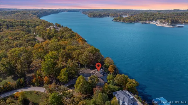 $1,600,000 | 207 Buck Deer Lane, Camdenton, MO 65020