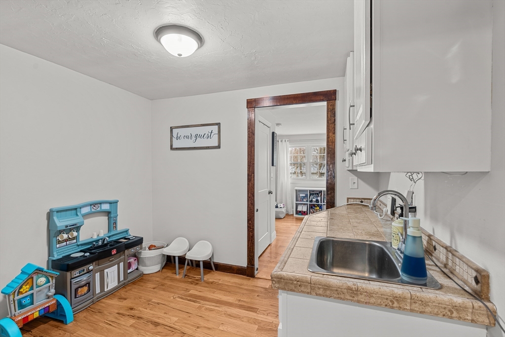 144 Summer Street Framingham, MA 01701 - Photo 24 of 42