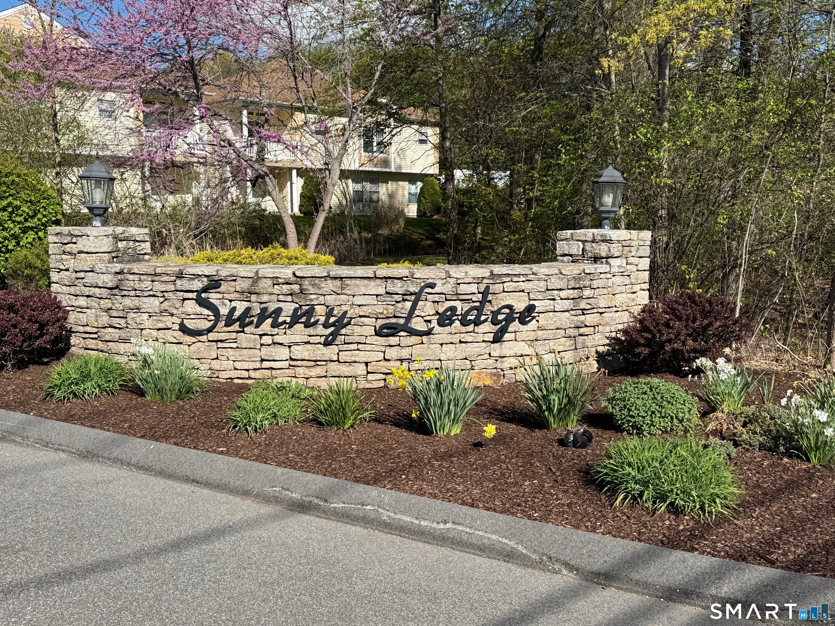 270 New Britain Road, Unit 16 Berlin, CT 06037 - Photo 2 of 25