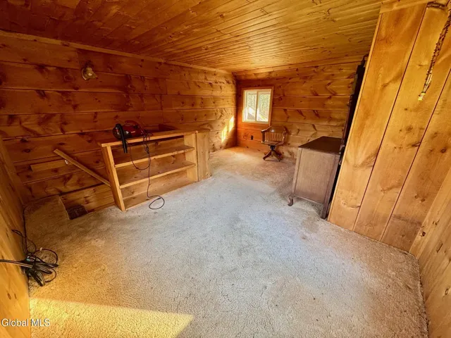 $450,000 | 1633 Upper Turnpike, Whitehall, NY 12887