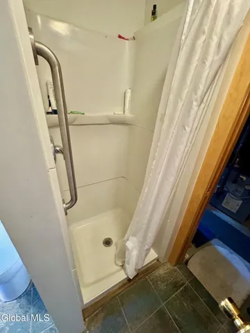 $450,000 | 1633 Upper Turnpike, Whitehall, NY 12887