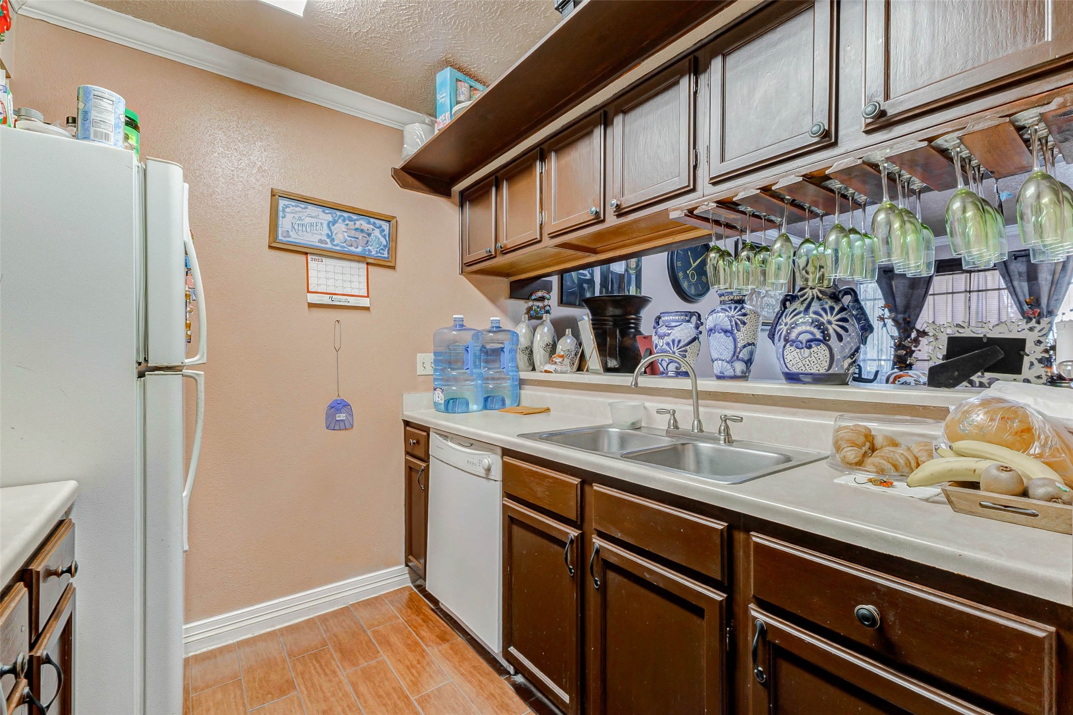 7313 Gulf Freeway, Unit 1011 Houston, TX 77017 - Photo 7 of 11 a view of storage area