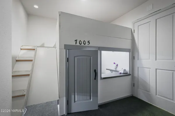 $1,550,000 | 7005 Englewood Avenue, Yakima, WA 98908