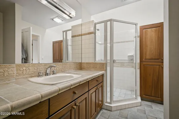 $1,550,000 | 7005 Englewood Avenue, Yakima, WA 98908