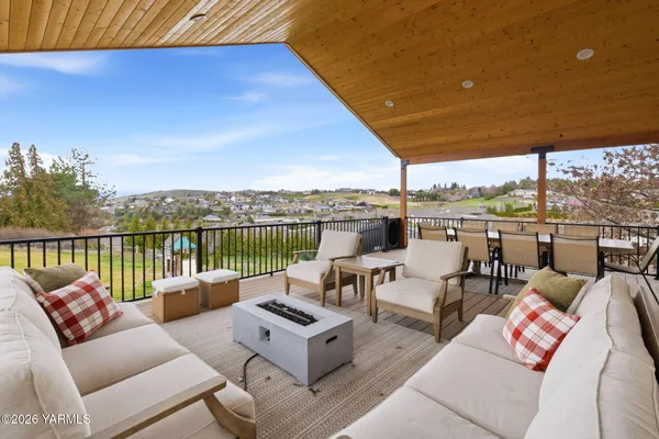 $1,550,000 | 7005 Englewood Avenue, Yakima, WA 98908