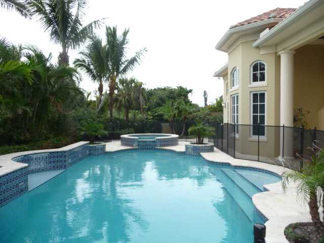 585 Reef Road Vero Beach, FL 32963 - Photo 2 of 16 Gallery Image 2