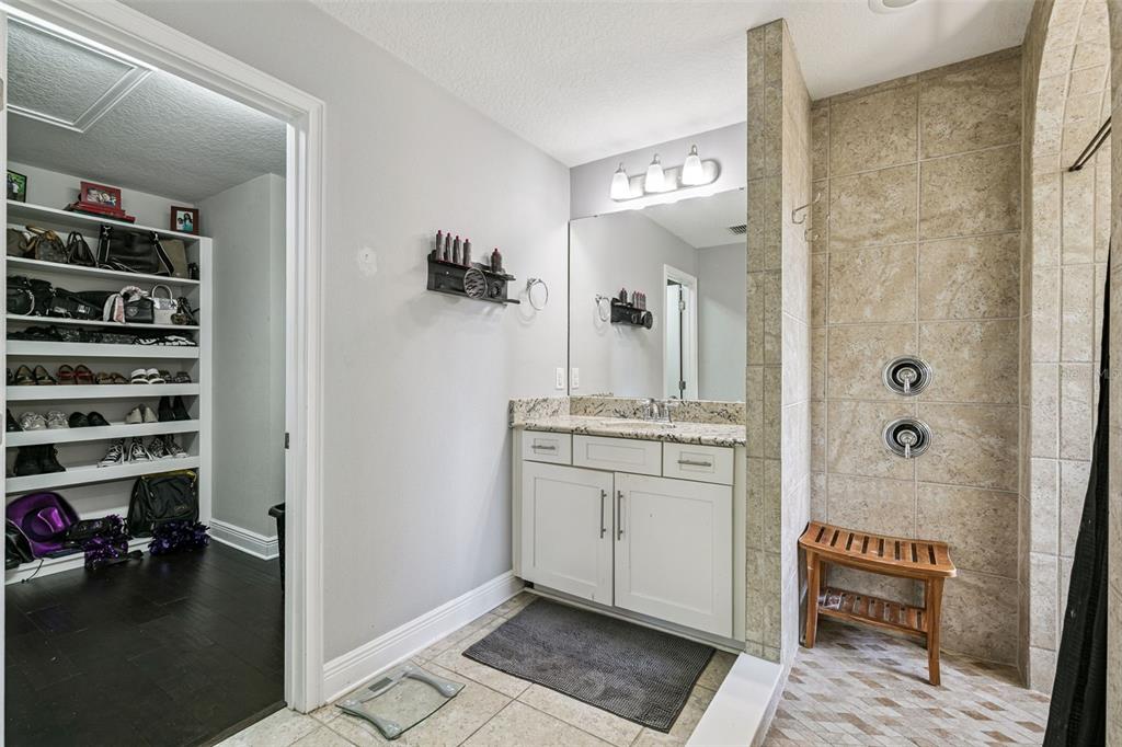 2541 Red Berry Way Ocoee, FL 34761 - Photo 23 of 49