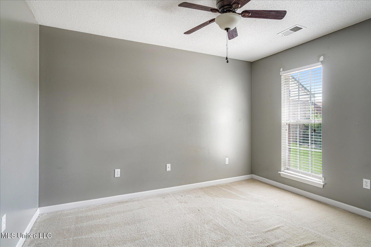 5665 Deer Ridge Drive Southaven, MS 38672 - Photo 24 of 33 24-24-2271363mi-5665 Deer Ridge Dr