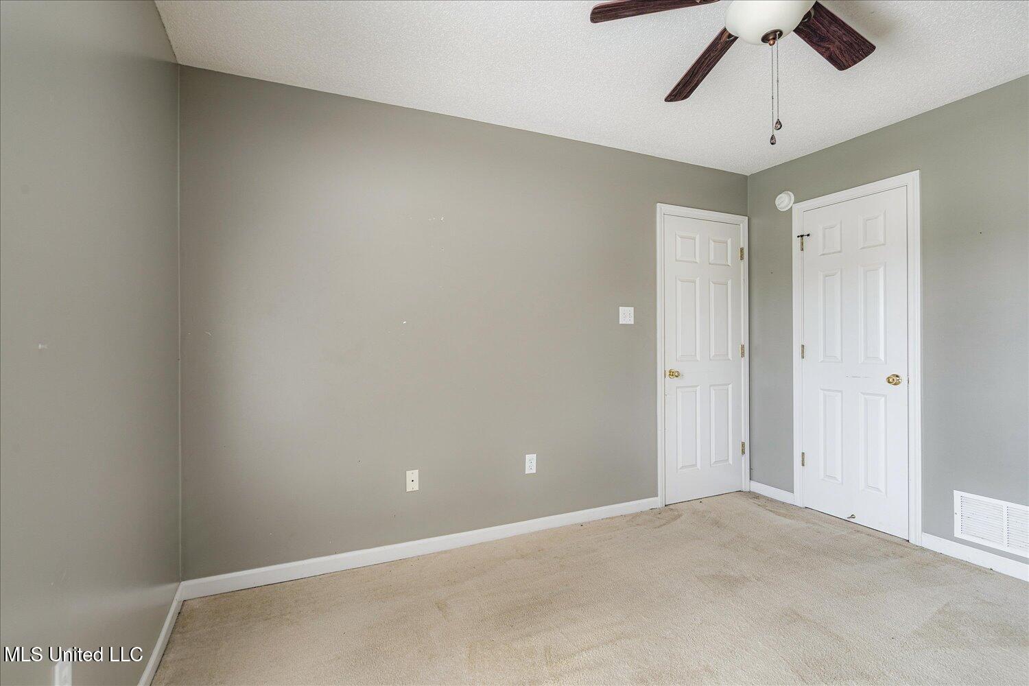 5665 Deer Ridge Drive Southaven, MS 38672 - Photo 25 of 33 25-25-2271363mi-5665 Deer Ridge Dr