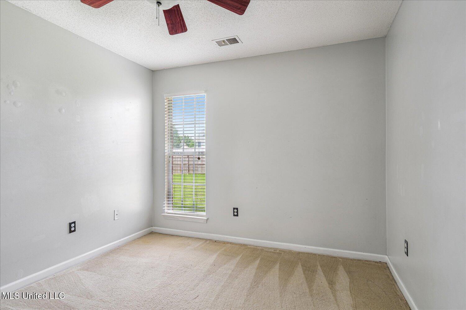 5665 Deer Ridge Drive Southaven, MS 38672 - Photo 27 of 33 27-27-2271363mi-5665 Deer Ridge Dr