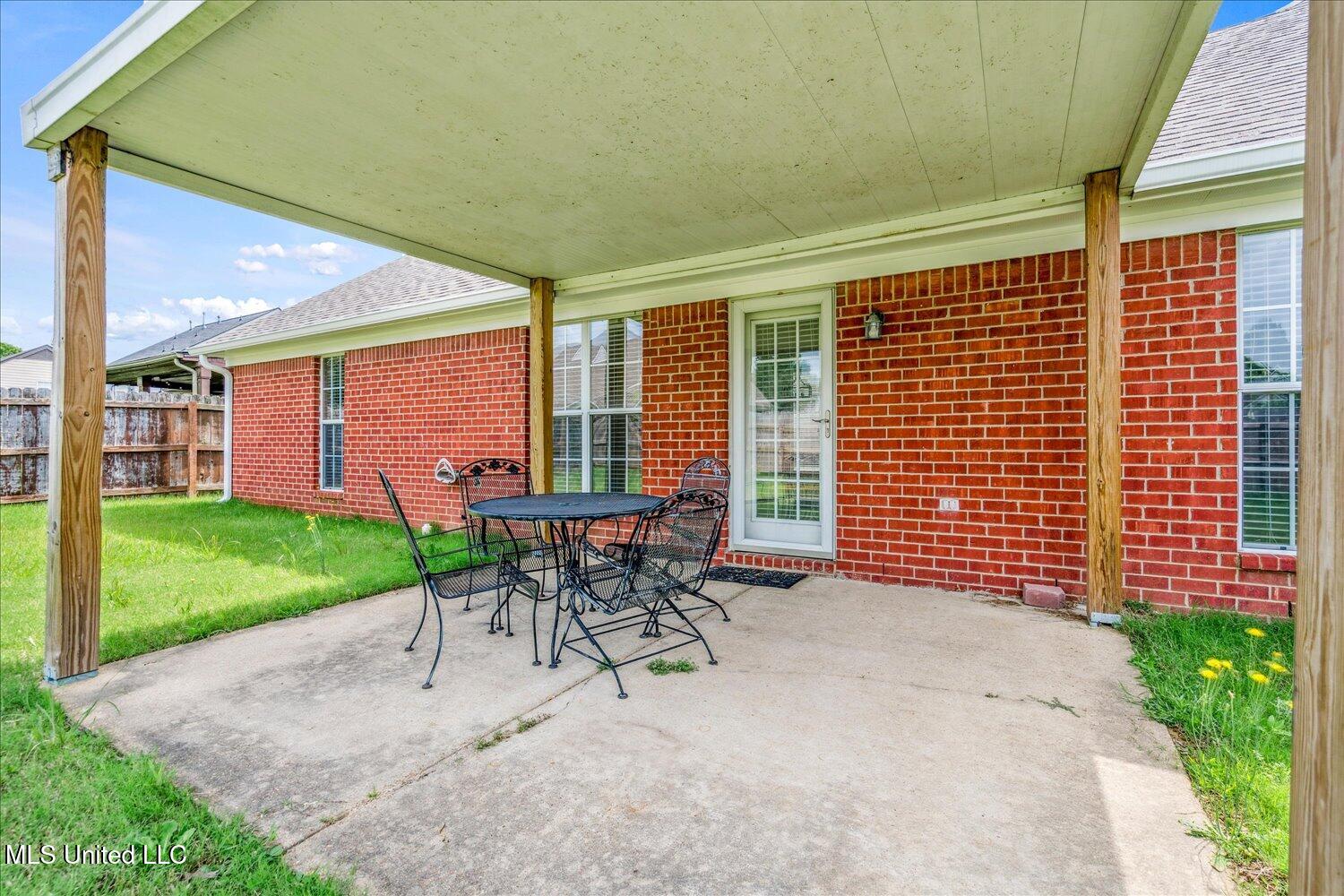 5665 Deer Ridge Drive Southaven, MS 38672 - Photo 30 of 33 30-30-2271363mi-5665 Deer Ridge Dr