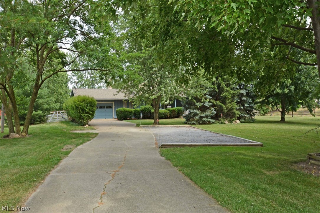 9040 Bender Road North Ridgeville, OH 44039 - Photo 21 of 30