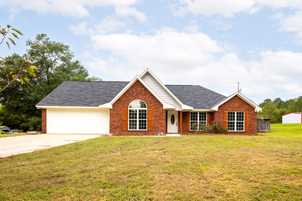 396 Owens Road Fort Mitchell, AL 36856 - Photo 2 of 25