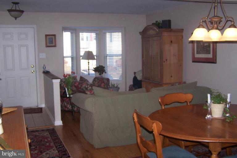 1113 Ingate Road Halethorpe, MD 21227 - Photo 13 of 13 Living Room #2