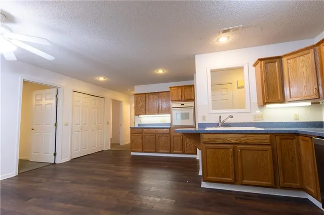 $224,900 | 307 Sarah Lane, Unit A, St. Joseph, MO 64506