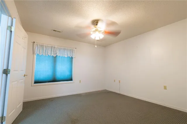 $224,900 | 307 Sarah Lane, Unit A, St. Joseph, MO 64506