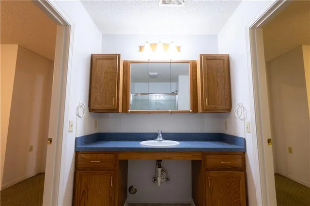 $224,900 | 307 Sarah Lane, Unit A, St. Joseph, MO 64506