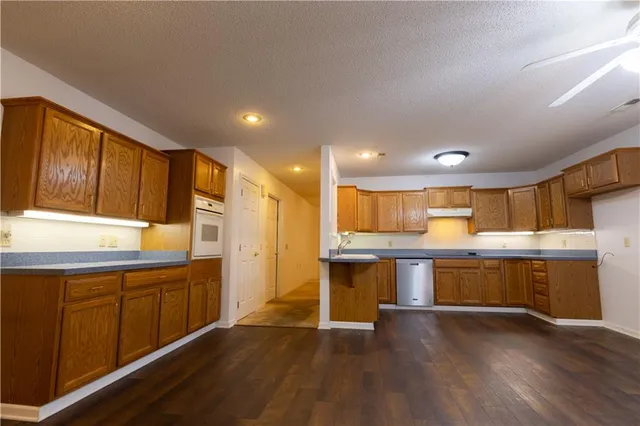 $224,900 | 307 Sarah Lane, Unit A, St. Joseph, MO 64506