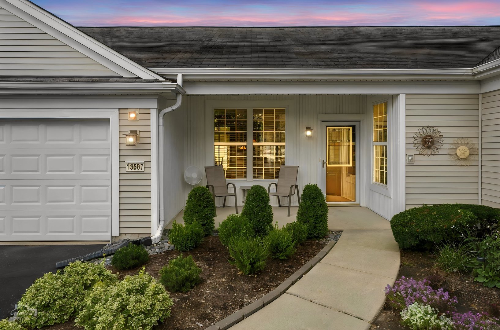 13607 Hemlock Road Huntley, IL 60142 - Photo 4 of 36 Gallery Image 4