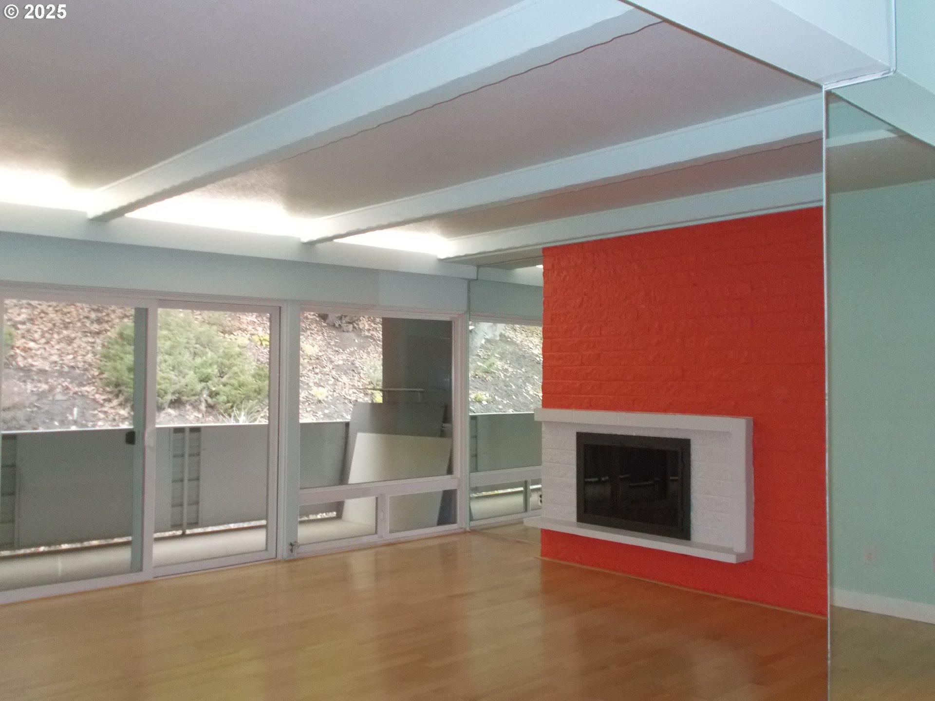 4460 Southwest Scholls Ferry Road, Unit 20 Portland, OR 97225 - Photo 3 of 32 Gallery Image 3