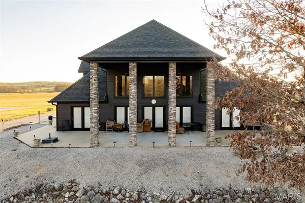 $1,399,900 | 394 Violet Lane, Doniphan, MO 63935