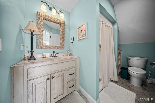 $1,399,900 | 394 Violet Lane, Doniphan, MO 63935