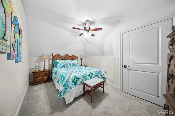 $1,399,900 | 394 Violet Lane, Doniphan, MO 63935