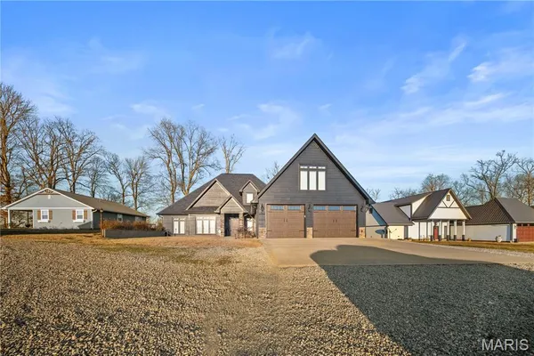 $1,399,900 | 394 Violet Lane, Doniphan, MO 63935