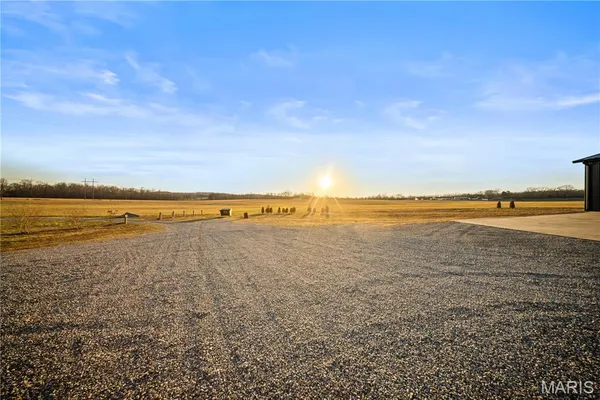 $1,399,900 | 394 Violet Lane, Doniphan, MO 63935