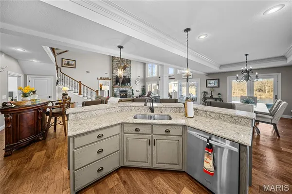 $1,399,900 | 394 Violet Lane, Doniphan, MO 63935