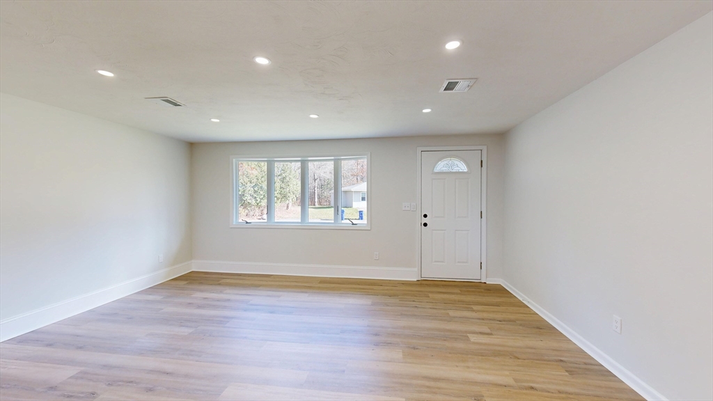 88 Roseen Road Holbrook, MA 02343 - Photo 2 of 26