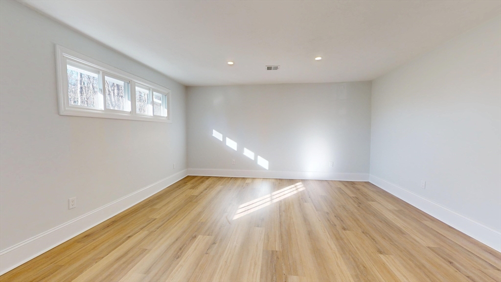 88 Roseen Road Holbrook, MA 02343 - Photo 10 of 23