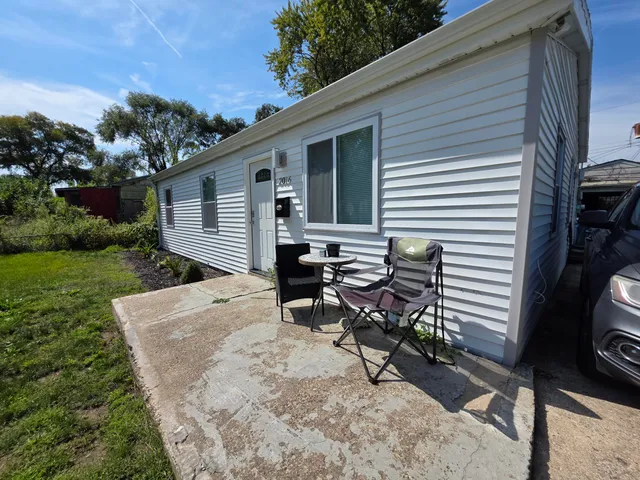 $125,000 | 2016 Wright Street, Gary, IN 46404
